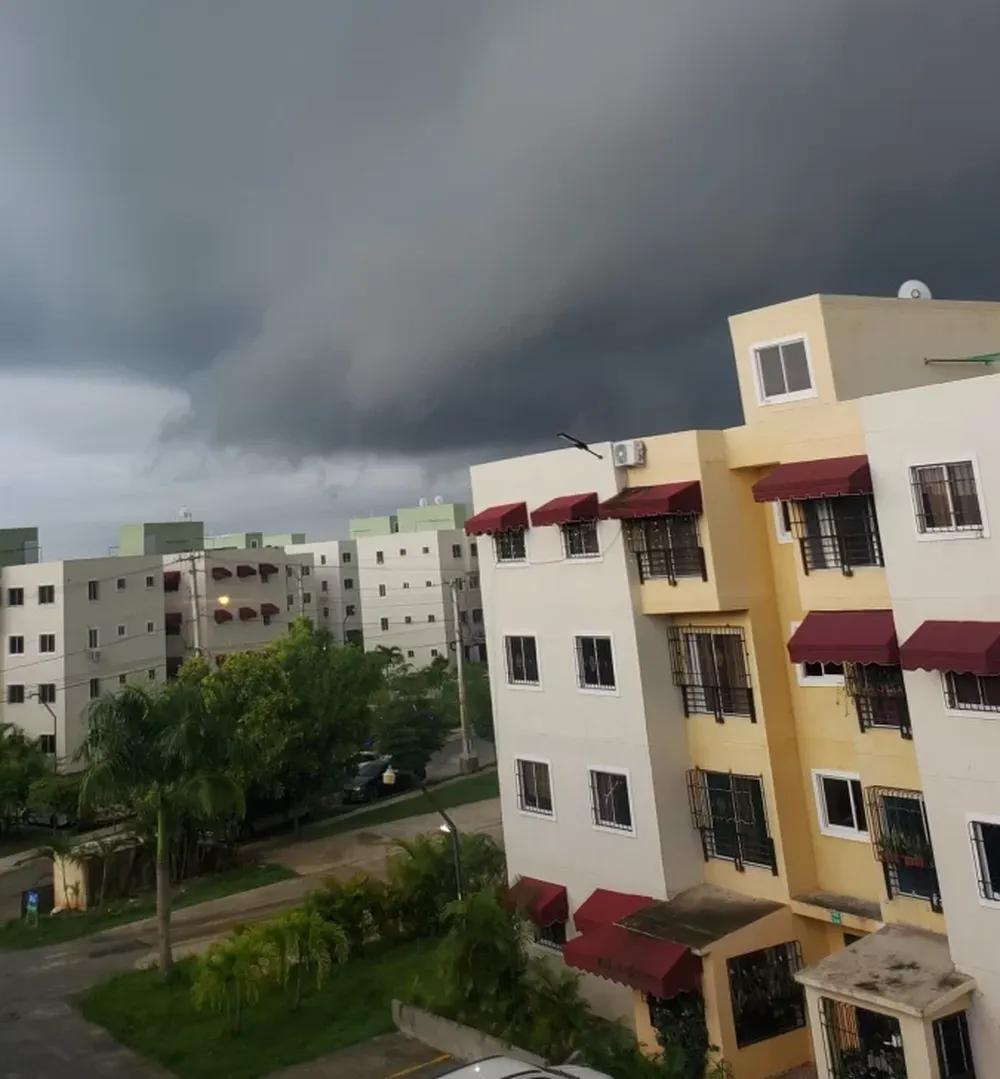 El huracán Melissa se acerca a Jamaica con una fuerza devastadora y vientos superiores a los 280 km/h