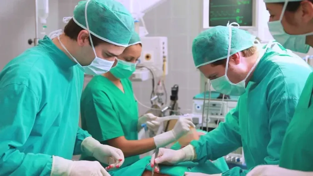 Tuvo tos durante 14 años y cuando fue al hospital descubrió algo increíble
