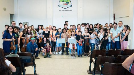 Orquesta Municipal de Sarmiento: 13 años de música, inclusión y oportunidades para toda la comunidad. Orquesta Municipal de Sarmiento: 13 años de música, inclusión y oportunidades para toda la comunidad.