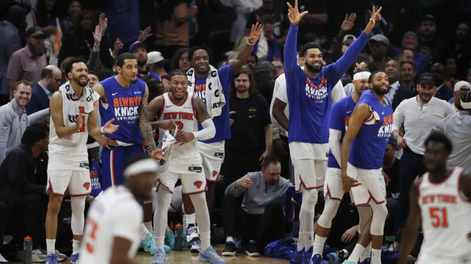 NBA: los Knicks barren a los Cavaliers y jugarán por su primer anillo desde 1973