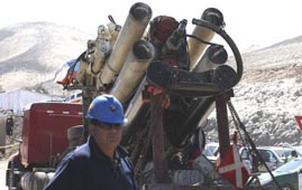 Los mineros piden a Piñera que los “saque del infierno”