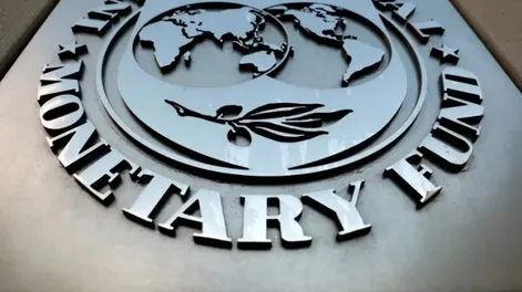 El FMI acordó un paquete de medidas con el Gobierno y anunció que cambiarán las metas