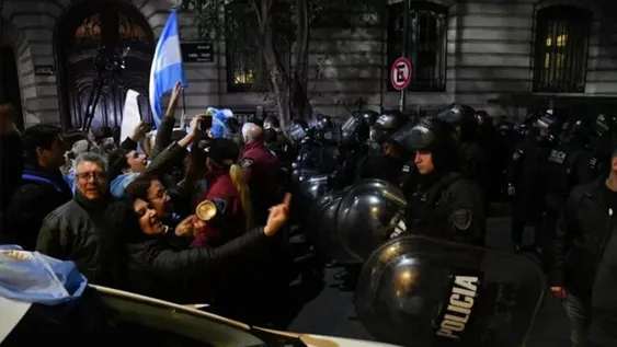 Hubo manifestaciones a favor y en contra de Cristina Fernández