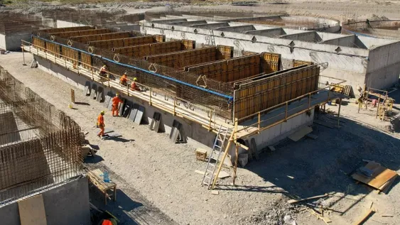 La importación y el financiamiento impactan en el ritmo del acueducto