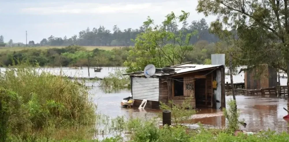 Un joven falleció en Misiones por una descarga eléctrica tras los destrozos por un temporal