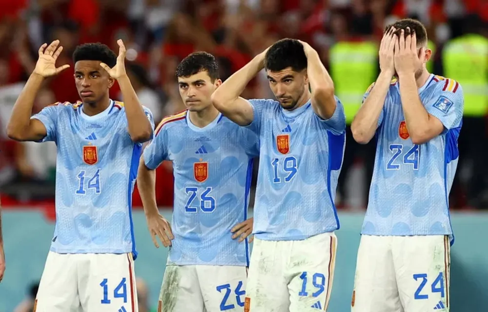 Luis Enrique, de frente