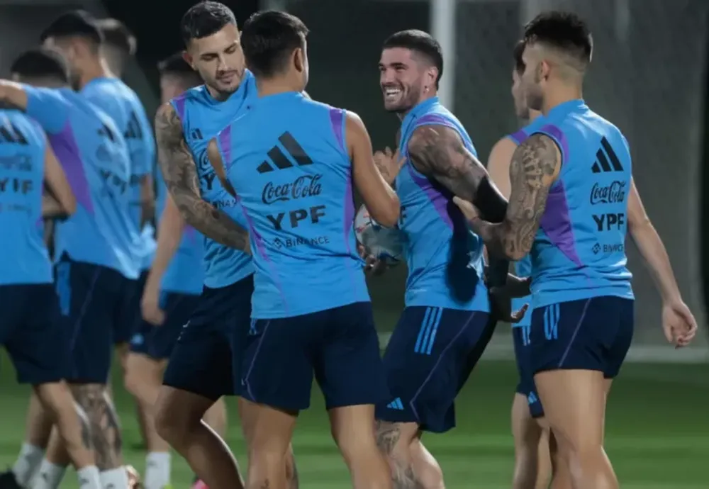La Selección argentina volvió a los entrenamientos tras el pase a semifinales