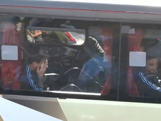 messi se mostro conmovido en la caravana rumbo al monumental en su despedida de la seleccion