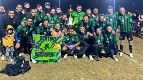 Leyendas. San Martín se medirá contra Huracán en los 16vos. de Final de la Liga Senior.