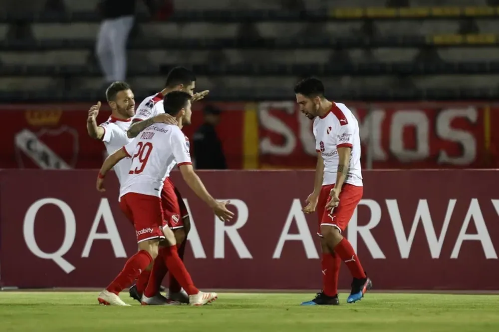 Independiente sufrió ante Universidad Católica pero selló su pase a cuartos