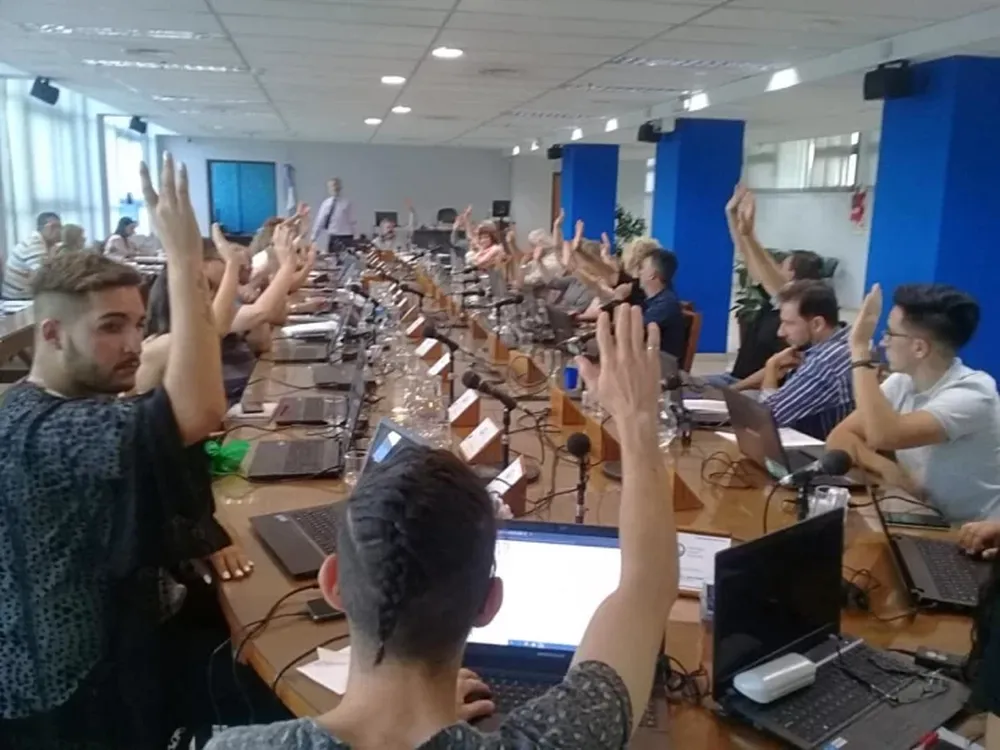 UNSJ: incentivar que no se tome mate, higiene profunda y otras medidas contra el coronavirus