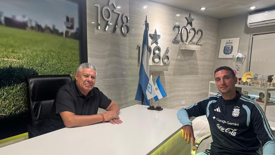 Claudio Tapia y Lionel Scaloni se reunieron en Ezeiza para comenzar a delinear la continuidad en la selección argentina