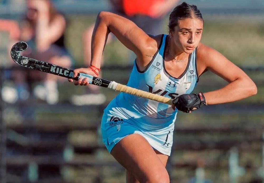 Visita. Ariana Arias, integrante del seleccionado de hockey estará presente en Las Flores con una clínica en el club Pismanta.