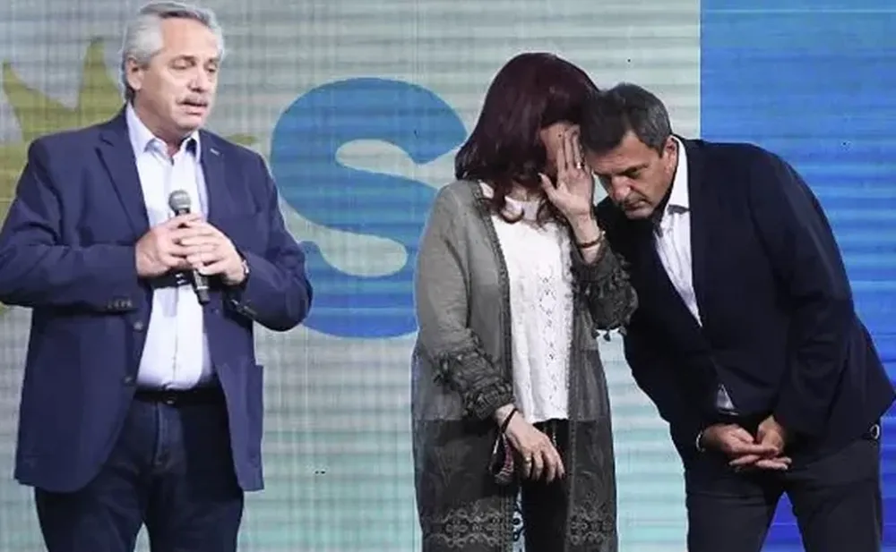 Massa busca recomponer la relación entre Alberto y Cristina y hoy se reunió con los dos