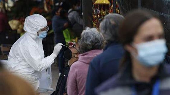 Chile marca un nuevo récord de contagios diarios en pleno incremento sostenido de casos