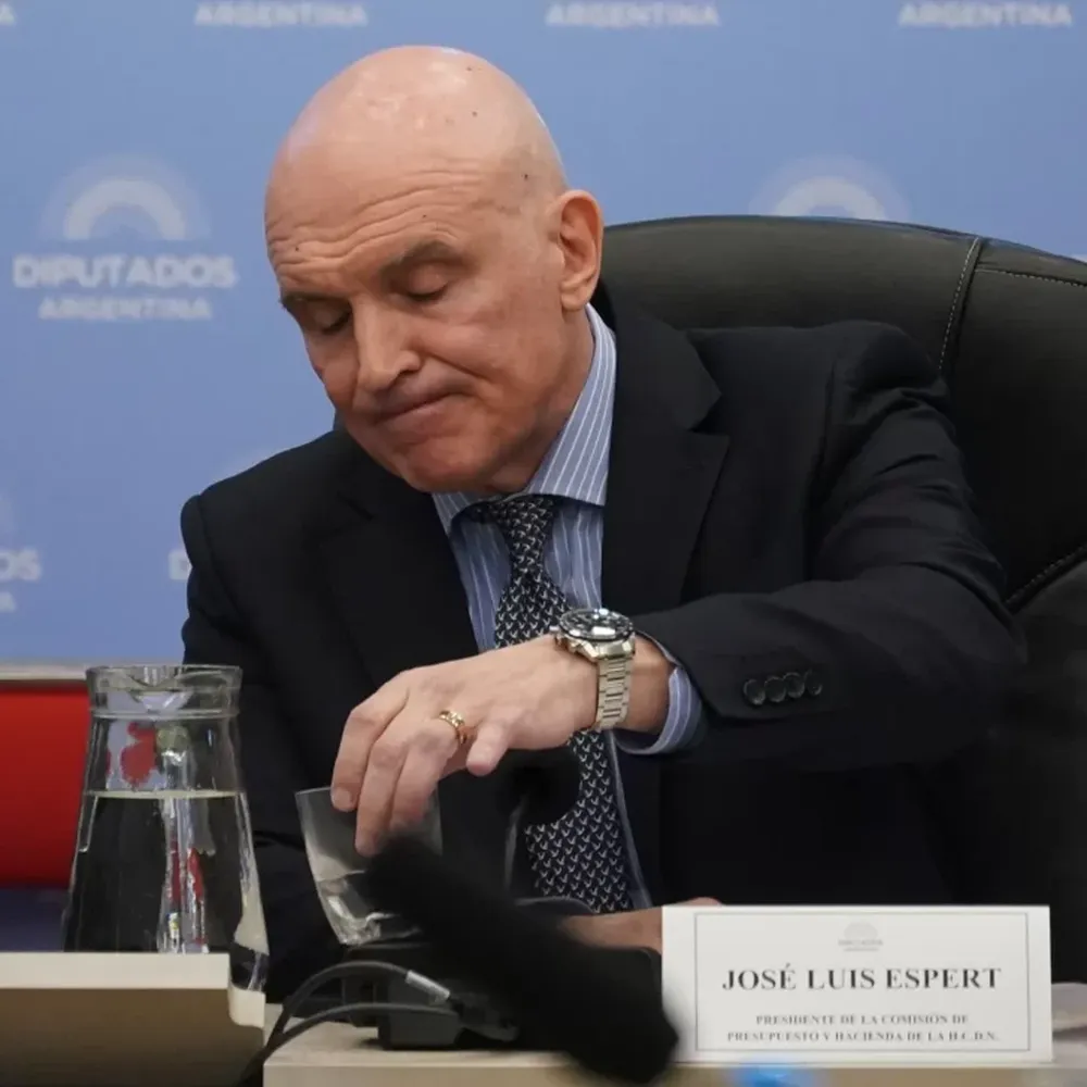 El diputado nacional, José Luis Espert, referente del Gobierno Nacional, en horas críticas, luego de las denuncias y pruebas sobre sus vínculos con un presento capo narco.