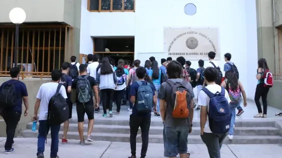 Ratifican fallo inédito que condenó a la UNSJ por daño moral a un trabajador