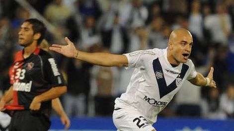 El Pelado le dio el triunfo a Vélez