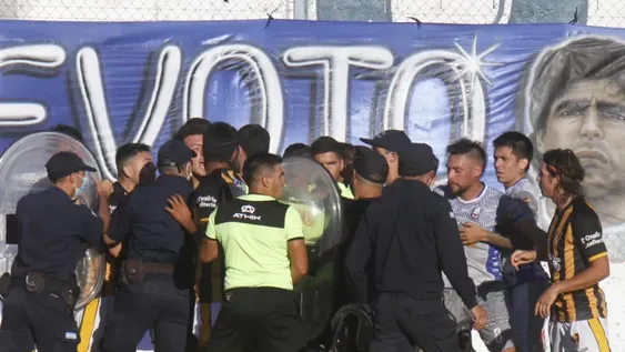 Unión avanza en suspenso y con final inconcluso