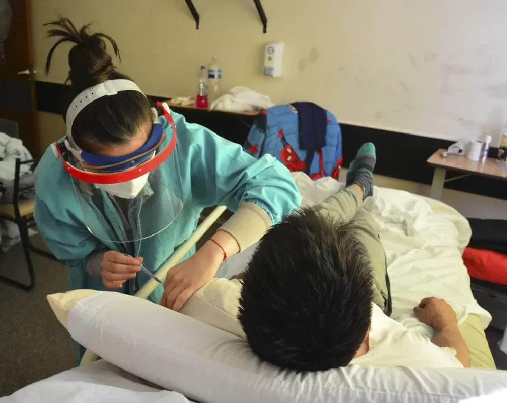 El 28% de pacientes reumáticos con coronavirus fue hospitalizado