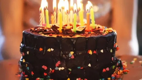 Pidió una torta para regalarle a su sobrino, pero algo salió mal: “Esos no parecen corazones…”