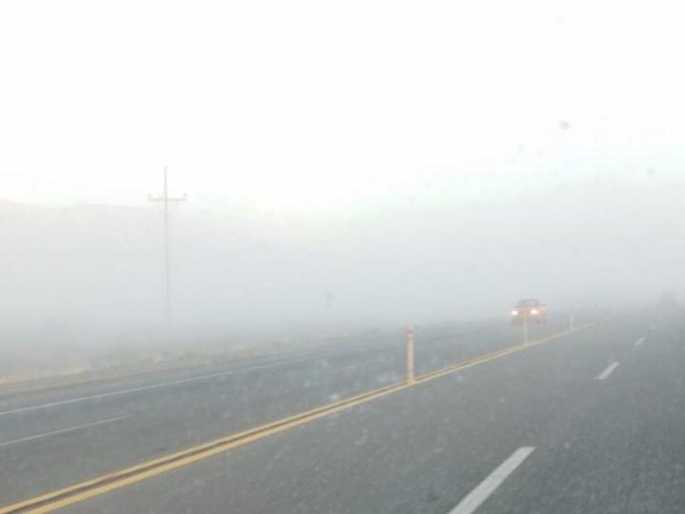 Por la niebla la visibilidad es casi nula