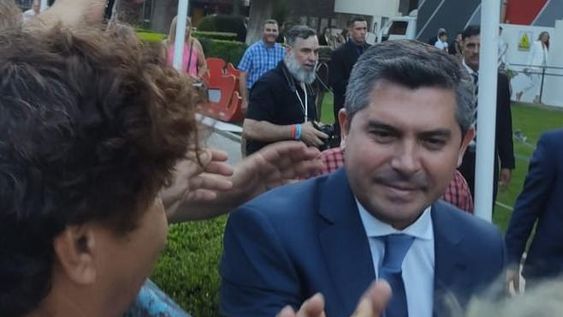 Orrego dijo que el paquete de medidas “va a afectar a todo el país”, que seguirá “gestionando”, pero que no es “mago”