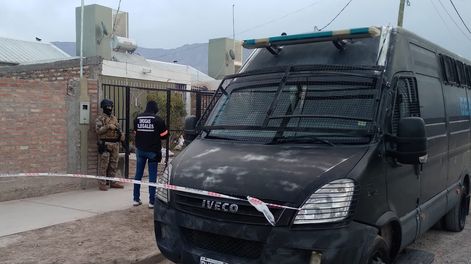Operativo antidrogas en Pocito: allanaron varias viviendas y secuestraron estupefacientes en barrio Las Pampas