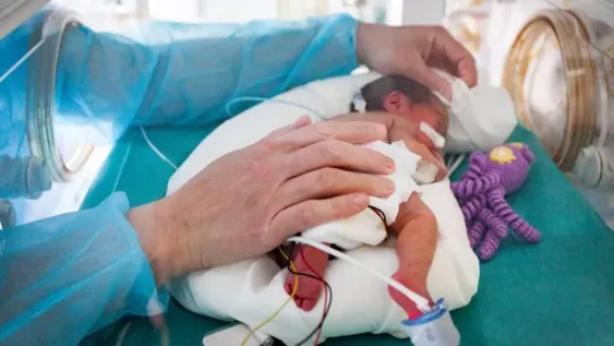 Ponen el foco en el derecho a la prevención de la prematurez que afecta a 8.000 bebés al año