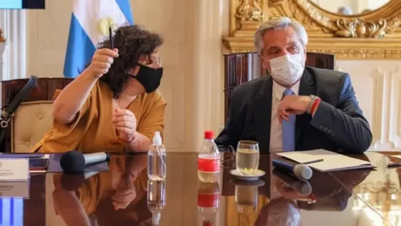 En medio de la segunda ola, el Gobierno prepara un DNU con menos restricciones