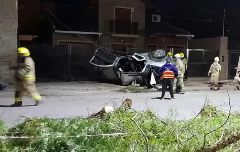 Murieron tres adolescentes en un accidente automovilístico