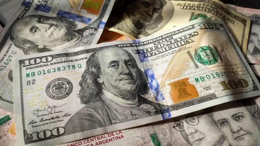 El dólar blue bajó en el inicio de agosto: a cuánto cotiza en San Juan y cuáles son los valores de las demás categorías.