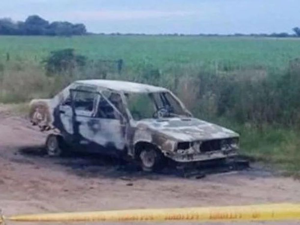 Hallaron el cadáver calcinado de una mujer en un auto: su marido contó que fue un accidente