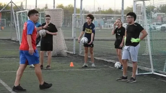 El sábado vuelven las canchas de fútbol 5 para chicos entre los 6 y 12 años