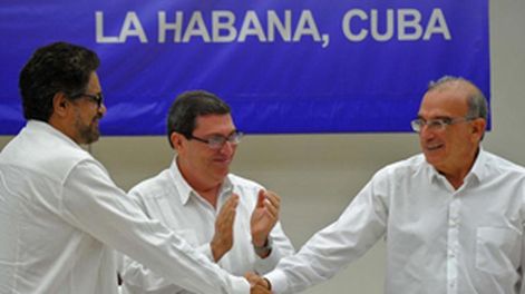 Colombia y las FARC anuncian un acuerdo de paz definitivo