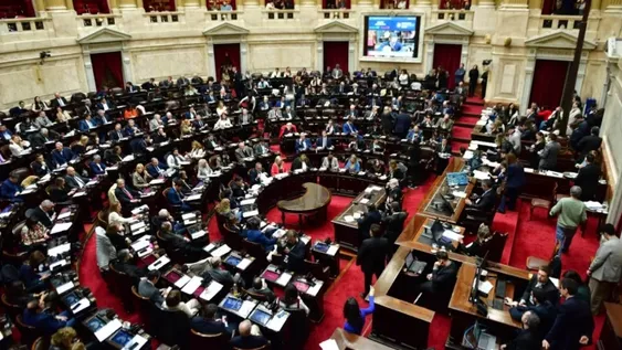 Unión por la Patria presentó en Diputados su propio proyecto de reforma laboral