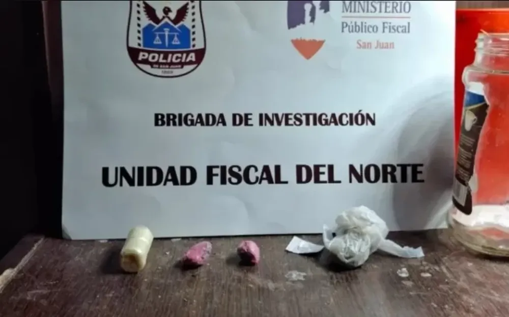 Hallaron “cocaína rosa” y cogollos de marihuana en un allanamiento en Jáchal