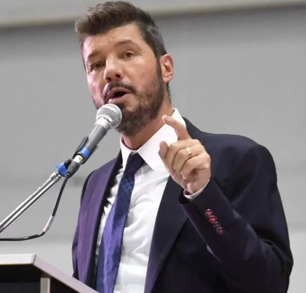 Tinelli, con los días contados en la Liga