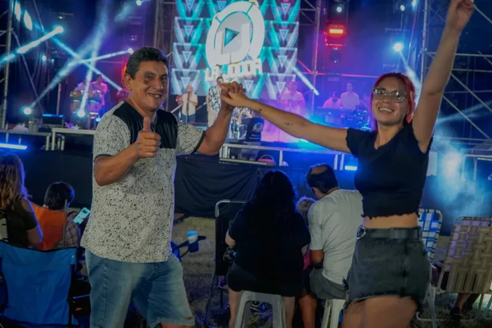 La primera noche de la Fiesta del Tomaticán, en 31 fotos