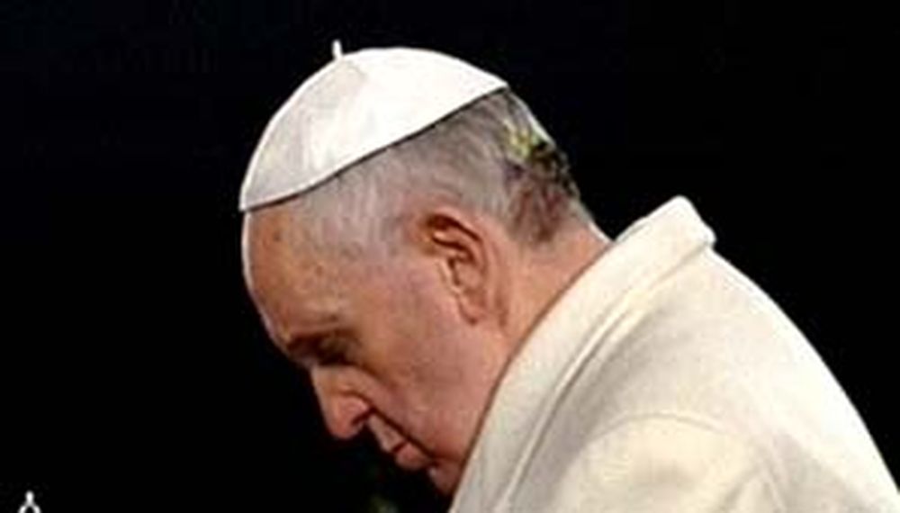 Francisco preside el primer Vía Crucis de su pontificado