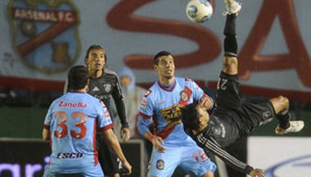 River se durmió y Arsenal le empató el partido en Sarandí