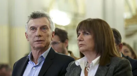 Patricia Bullrich cruzó a Mauricio Macri y le pidió que la llame en vez de “revolear” tuits