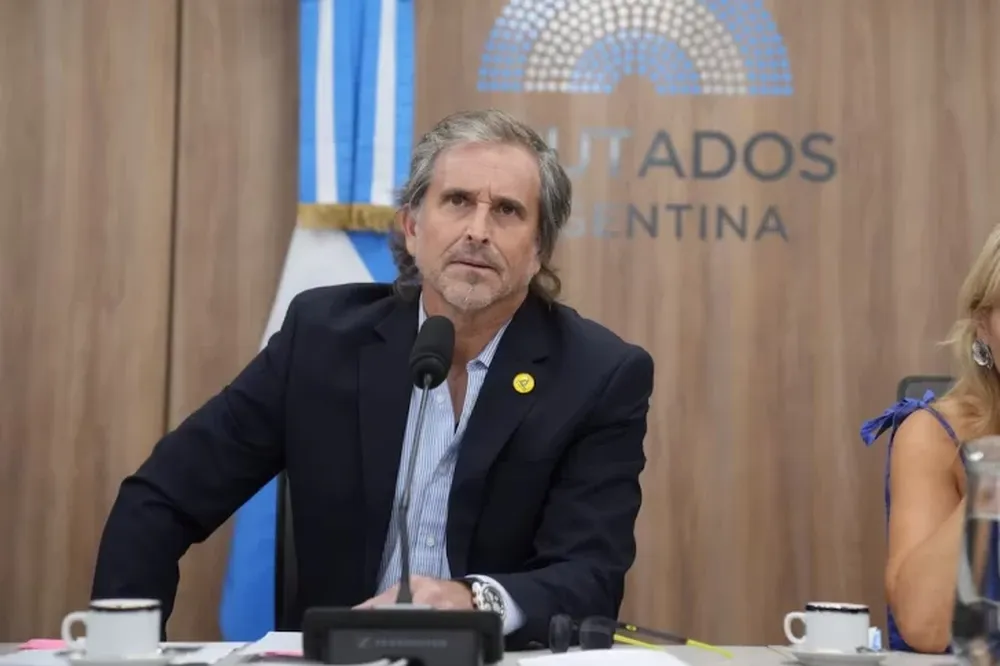 El oficialismo obtuvo dictamen para el Presupuesto 2026: los detalles del proyecto que se votará mañana en el recinto