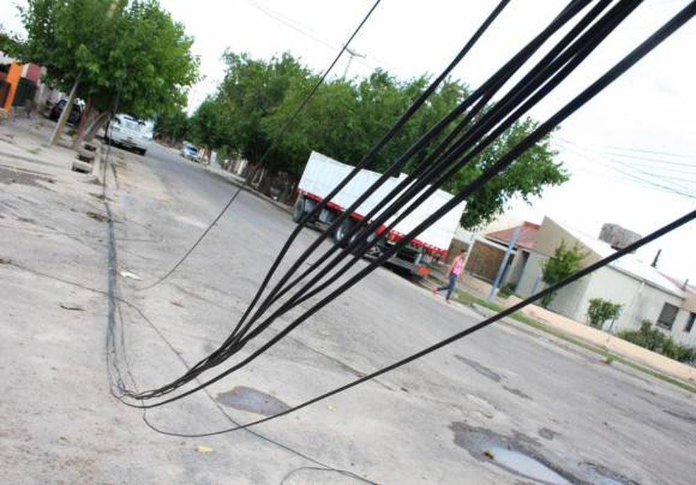 En 48 horas, hubo cortes de  electricidad en 5 comunas