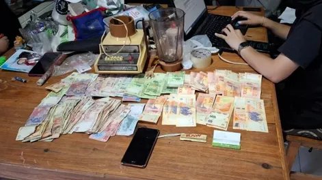 Allanamiento en Villa Italia: detuvieron a 4 familiares y se les secuestró cocaína y marihuana