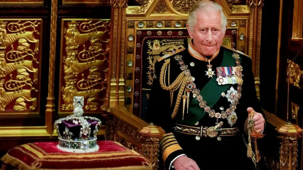 Carlos III llegó a Londres para dar su primer discurso como rey y reunirse con Liz Truss