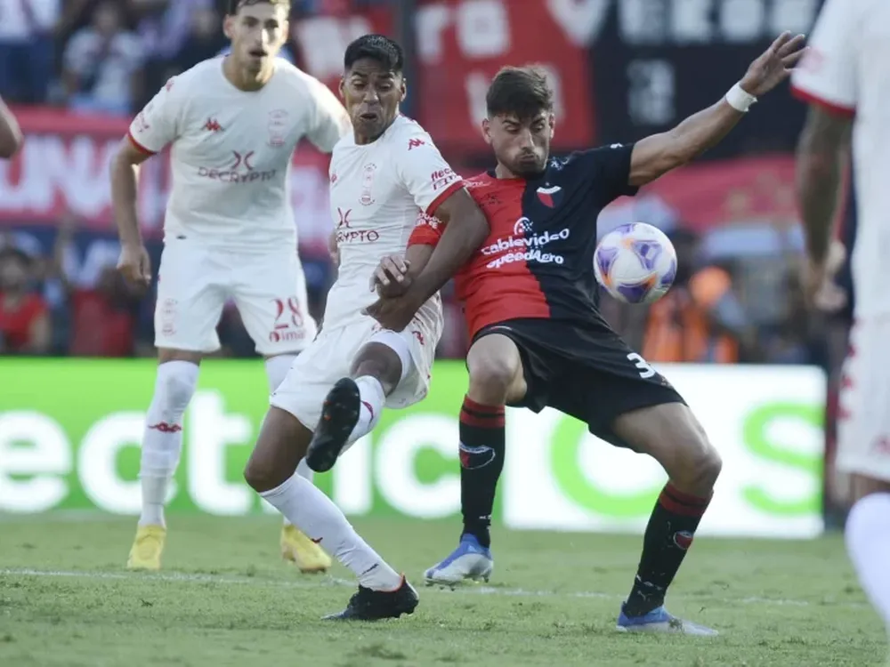 Colón y Huracán empataron en el Cementerio de los elefantes