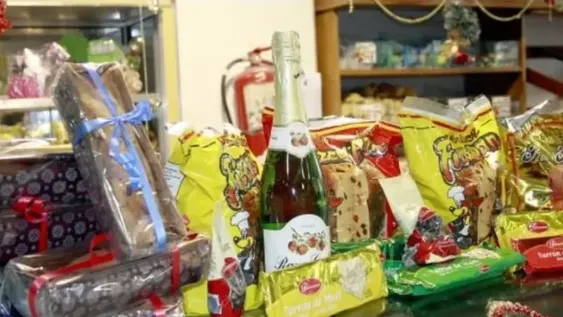 Kits navideños oficiales: subieron más pero son los más baratos del mercado