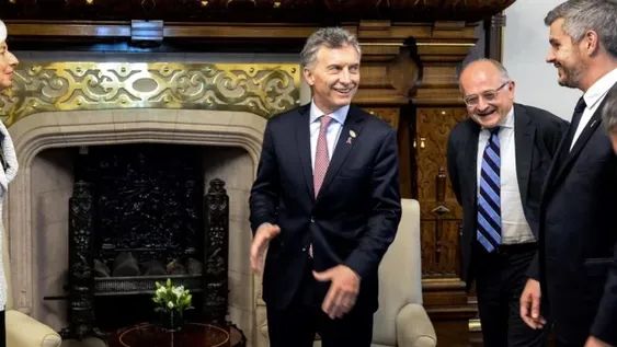 En un breve encuentro, Lagarde felicitó a Macri y renovó su apoyo