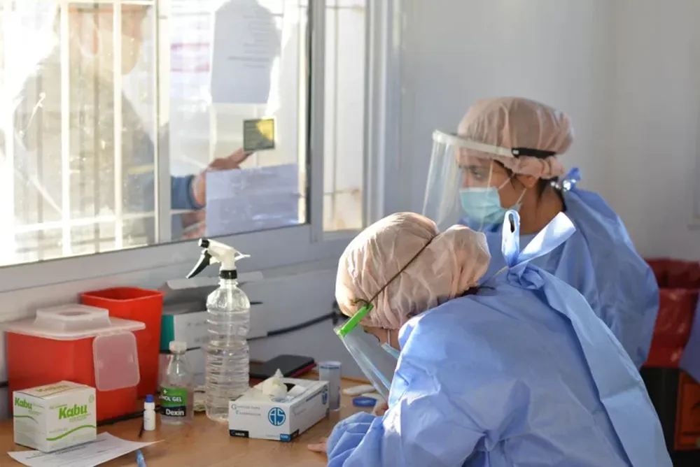 Récord diario de casos y brote en un geriátrico: así quedaron las cifras del Covid-19 en San Juan